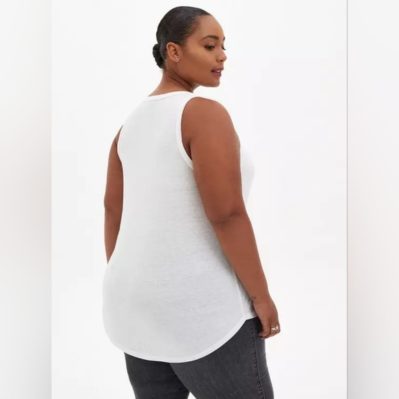 Torrid White Triblend Wide Neck Rib Trim Tank 2x NEW - Picture 4 of 9